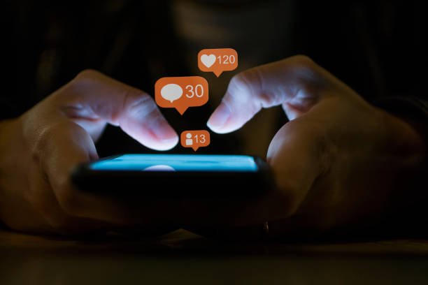 Best AI Accounts To Follow On X