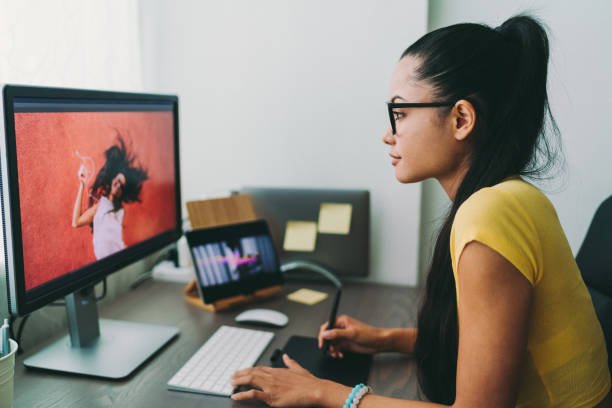 Best Ai Tools For Adding Someone To A Photo